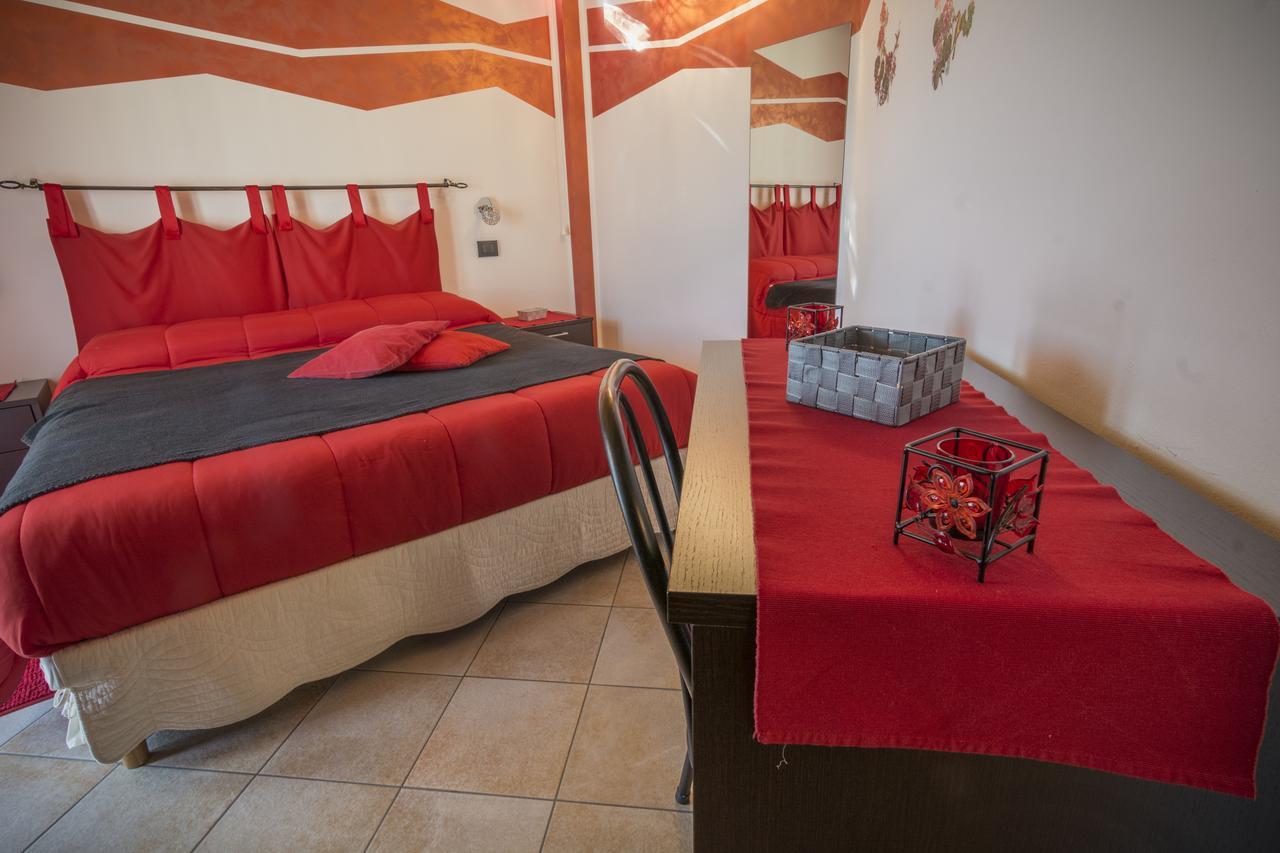 La Casa Del Grillo 1 Panzió Aosta Kültér fotó